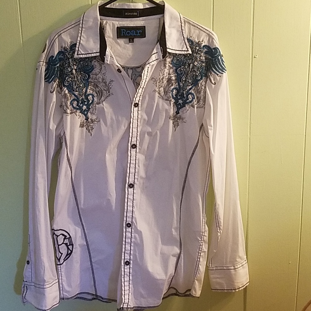 Men's Signature button down shirt.